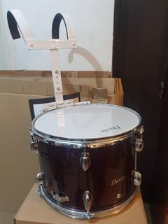 Davis Marching Snare with Harness/Carrier Wine Red 14"x10"