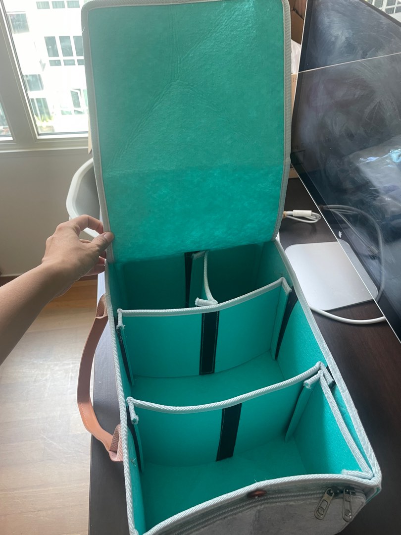 Diaper changing caddy, Babies & Kids, Bathing & Changing, Other Baby