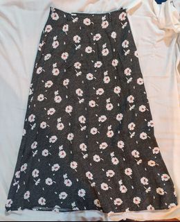 Floral maxi skirt