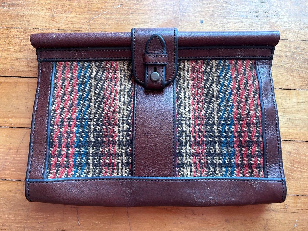 Fossil clutch bag clearance
