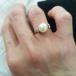 Genuine Pearl with diamonds Gold ring