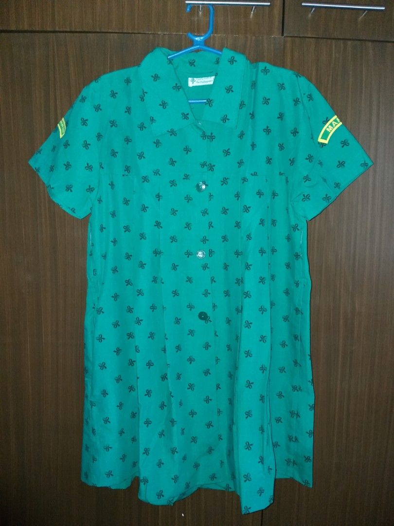 Girl scout uniform on Carousell