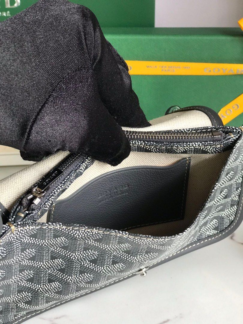 🤍Goyard Plumet Crossbody Bag in Grey, Women's Fashion, Bags & Wallets, Cross-body  Bags on Carousell