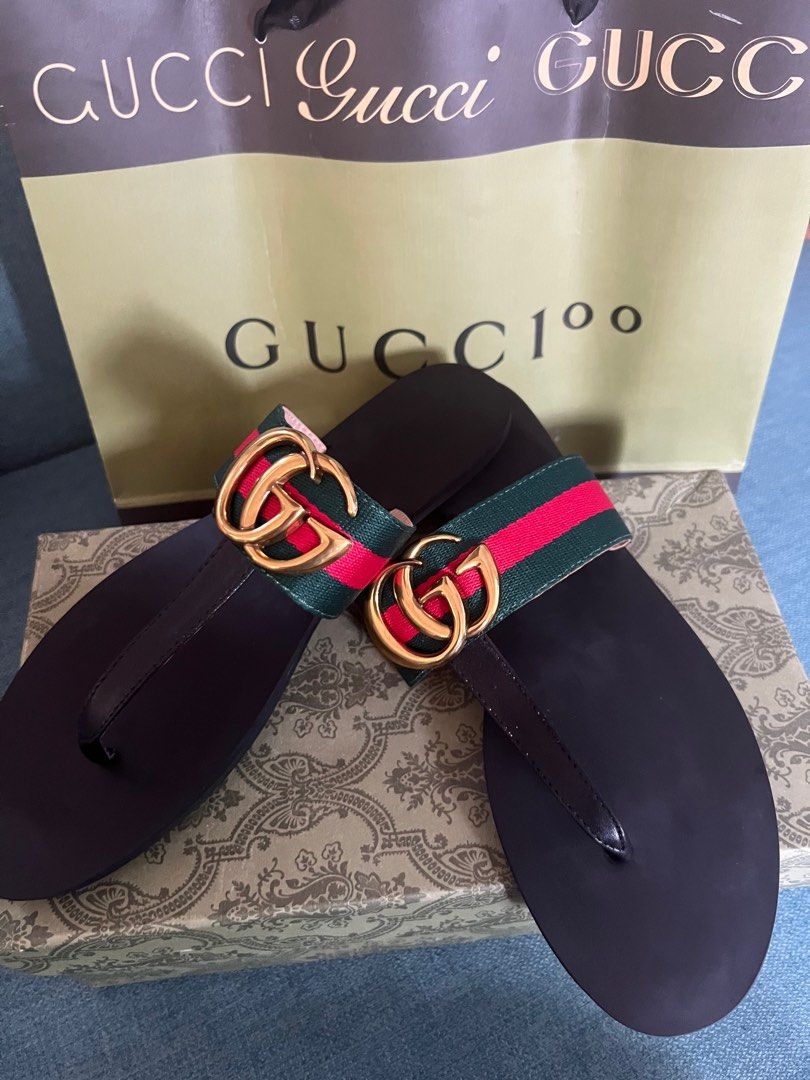 GUCCI FLAT SANDALS