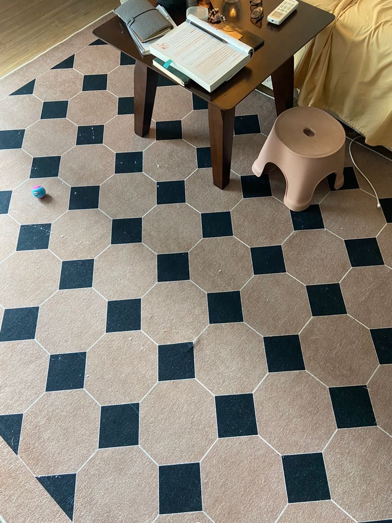 High quality Loop pile carpet 180/250c m, Furniture & Home Living, Home