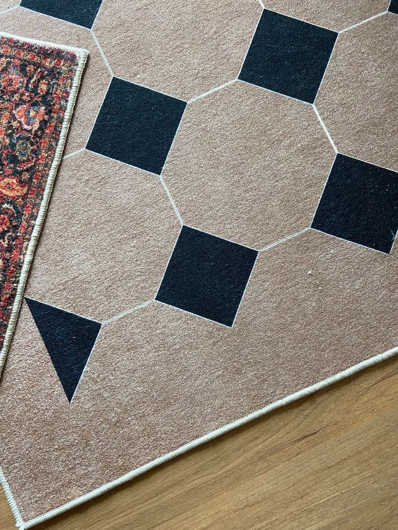 High quality Loop pile carpet 180/250c m, Furniture & Home Living, Home