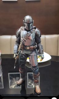 Hot toys Mandalorian Deluxe