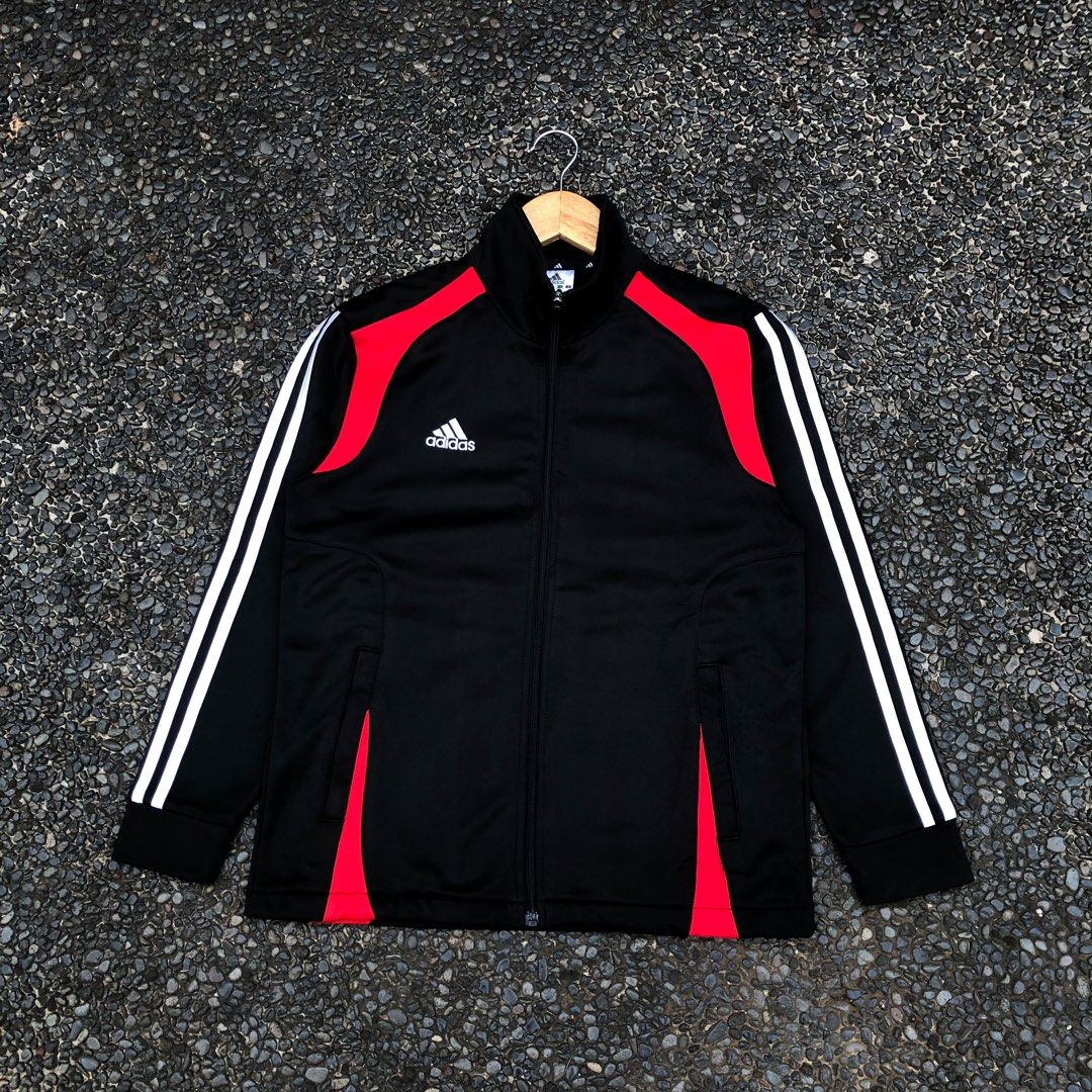 Jaket Tracktip Adidas Martial Arts Black Red Original Second, Fesyen Pria,  Pakaian , Baju Luaran di Carousell
