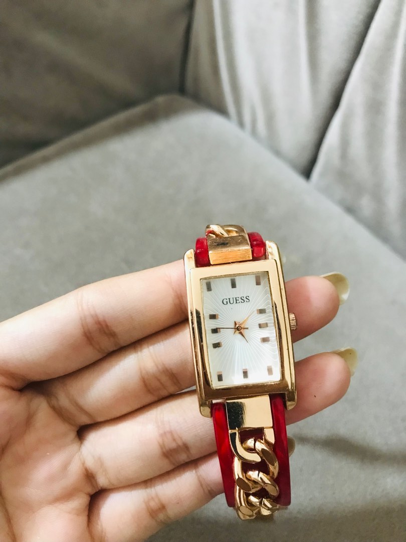 Jam tangan rusak, Fesyen Wanita, Jam Tangan di Carousell
