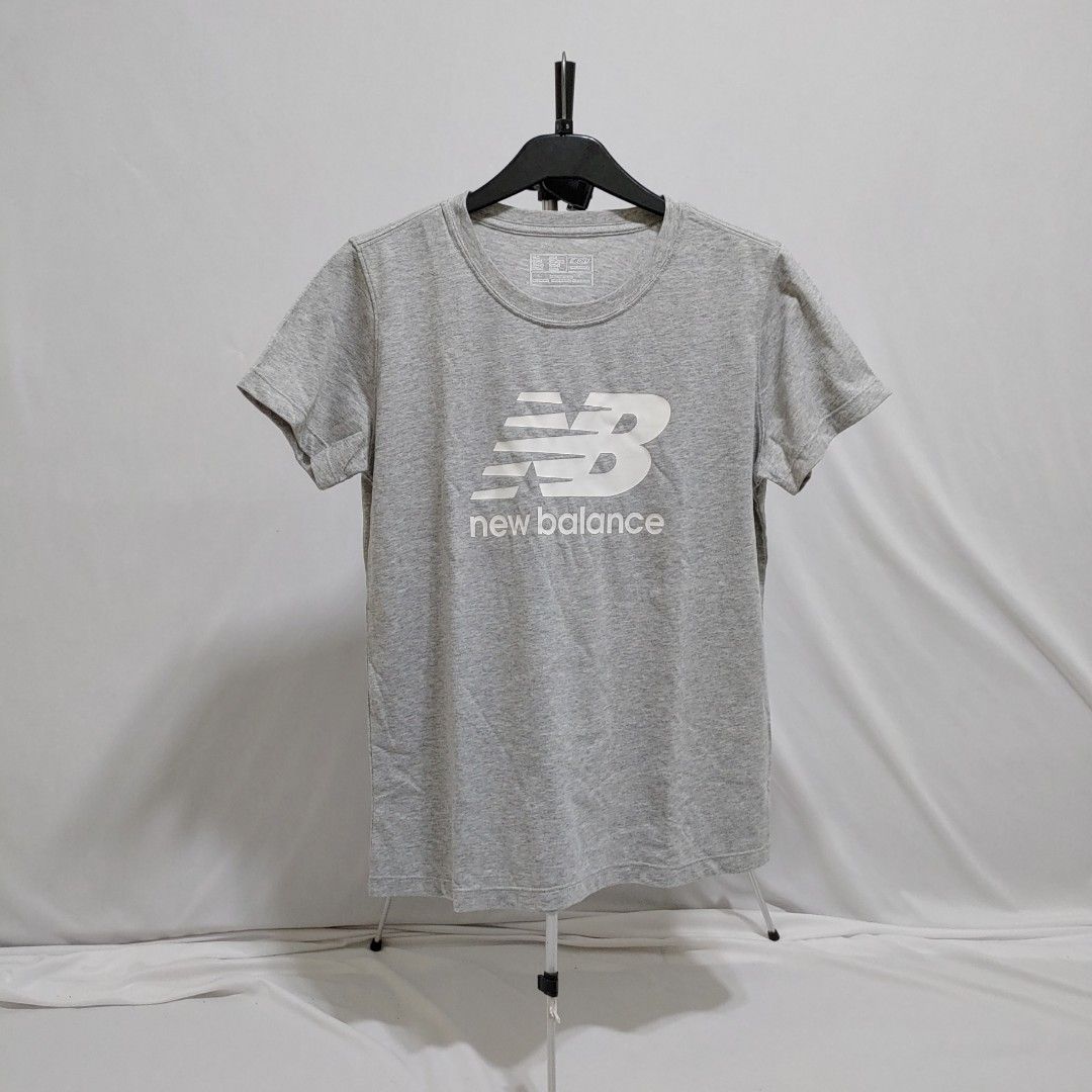 JUAL KAOS T SHIRT NEW BALANCE ABU KEREN MAKSIMAL ORIGINAL WANITA MURAH VIRAL BERKUALITAS Fesyen Wanita Pakaian Wanita Atasan di Carousell