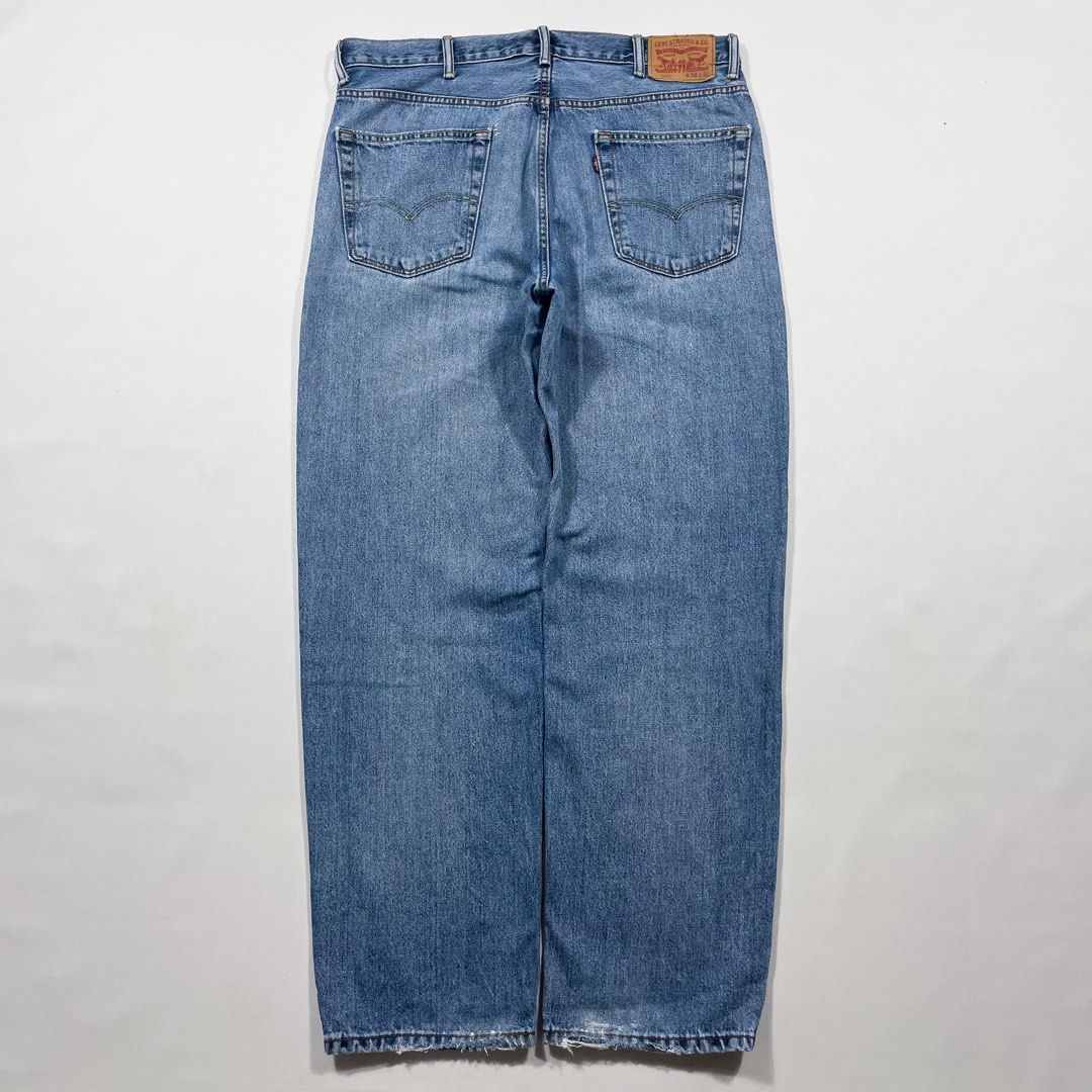 Levi's 550 tapered denim pants for men, w35 / eaa451388