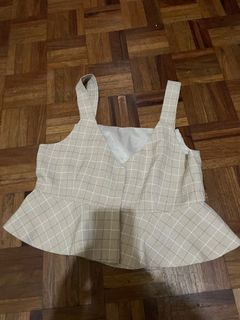 Linen khaki beige top