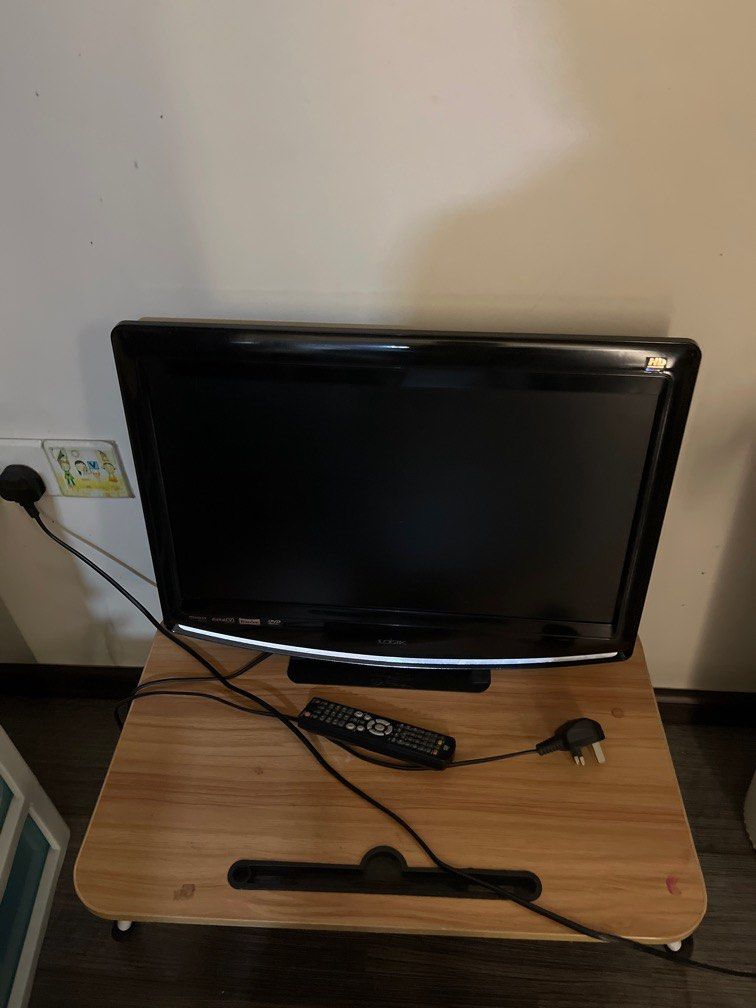 Logik tv and dvd player, TV & Home Appliances, Other Home Appliances on