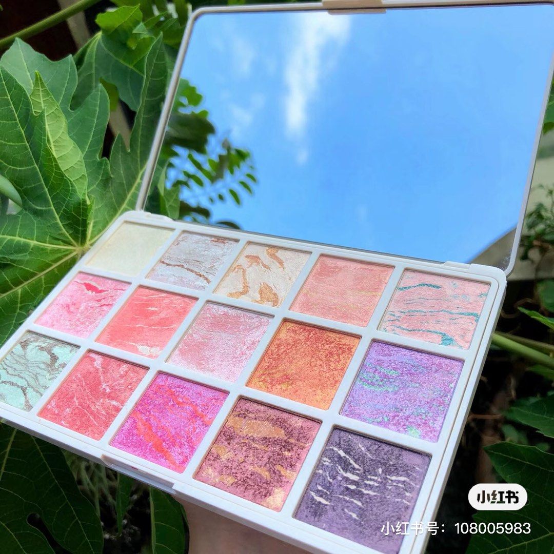 Mecca Max Beauty Queen Eyeshadow Highlight Blush Palette, Beauty