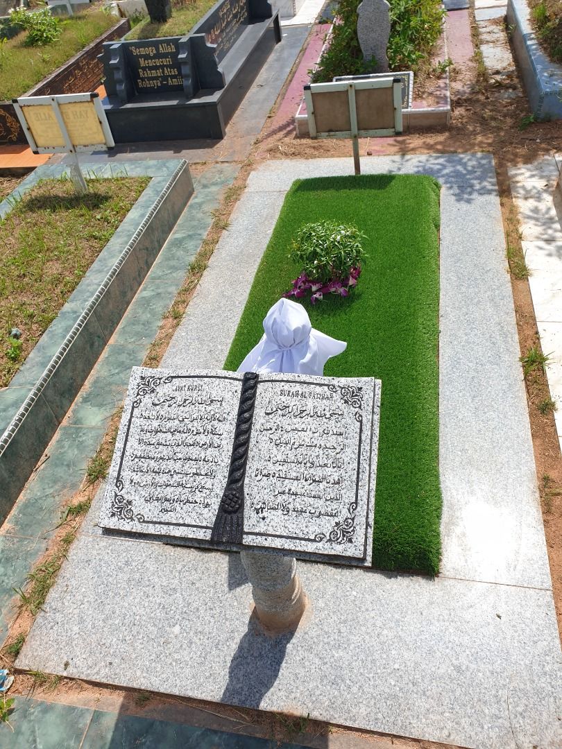 MENUKAR RUMPUT KUBUR/MEMBERSIHKAN KUBUR DAN PUSARA, Furniture & Home ...