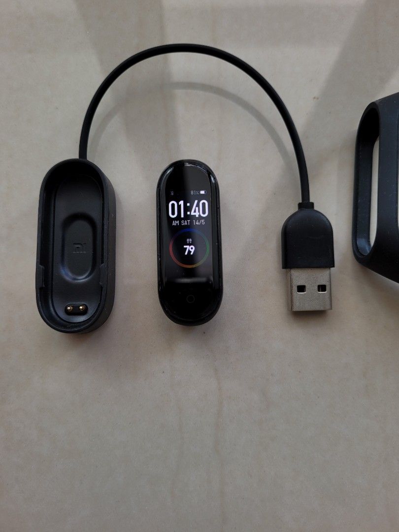 Mi Smart Band 4, Mobile Phones & Gadgets, Wearables & Smart Watches on Carousell