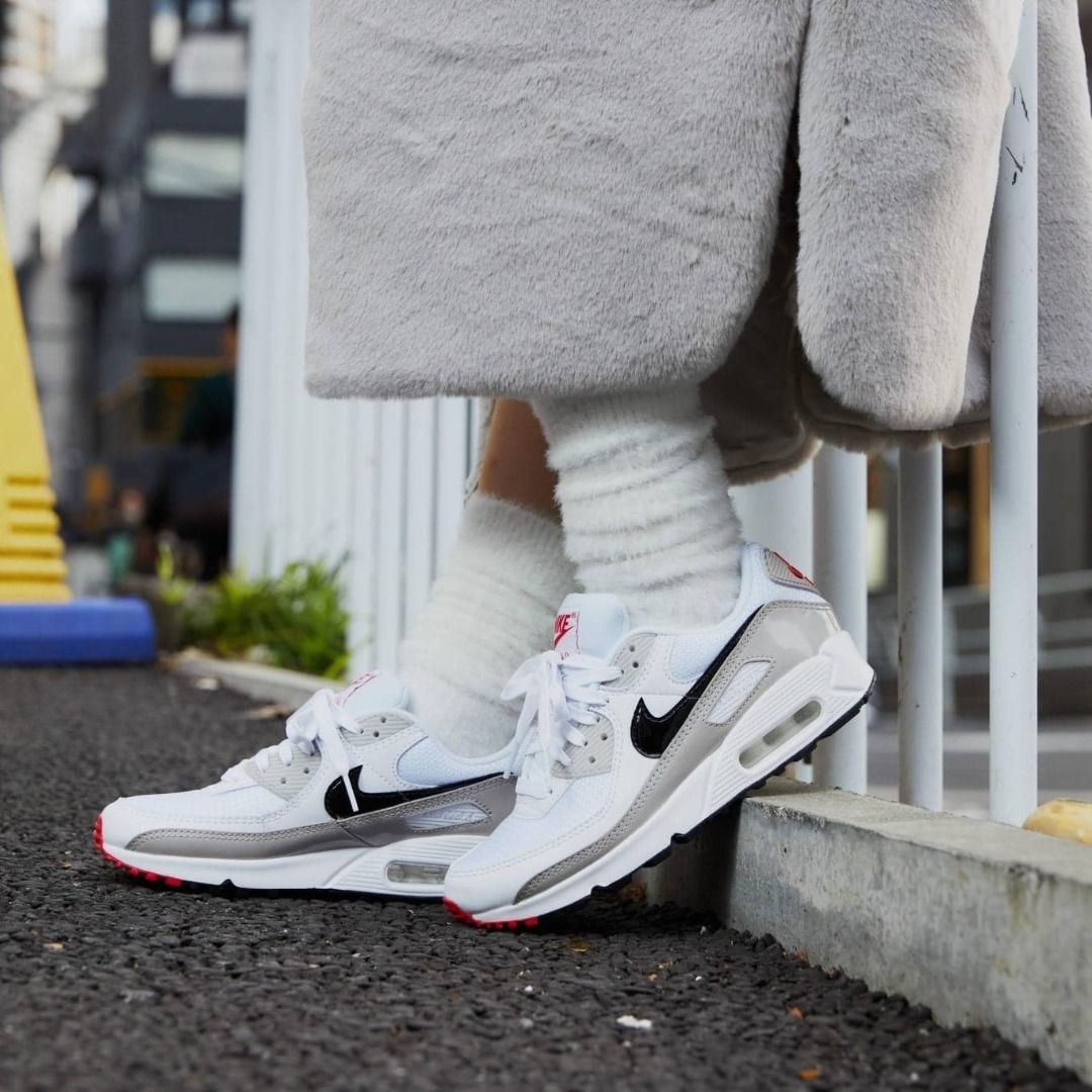 Nike thea sale iron ore