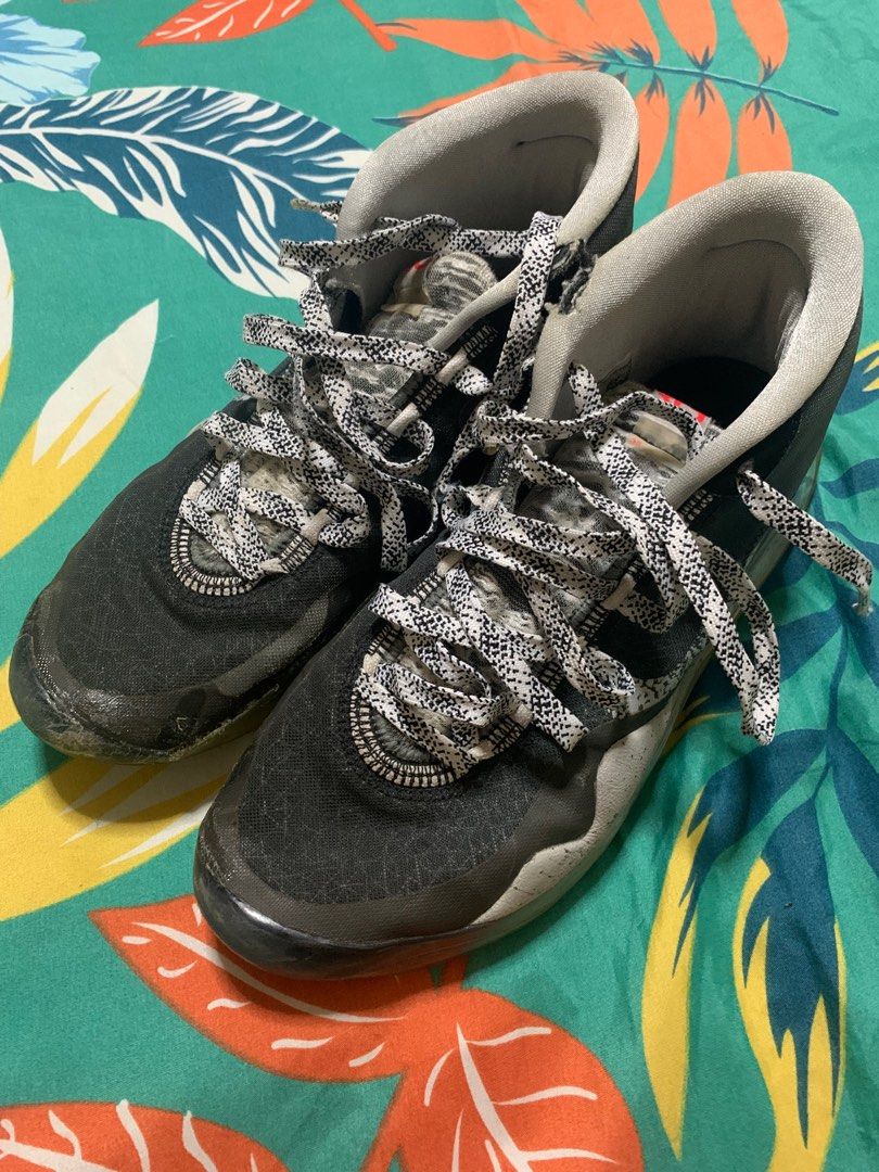 kd 12 grey