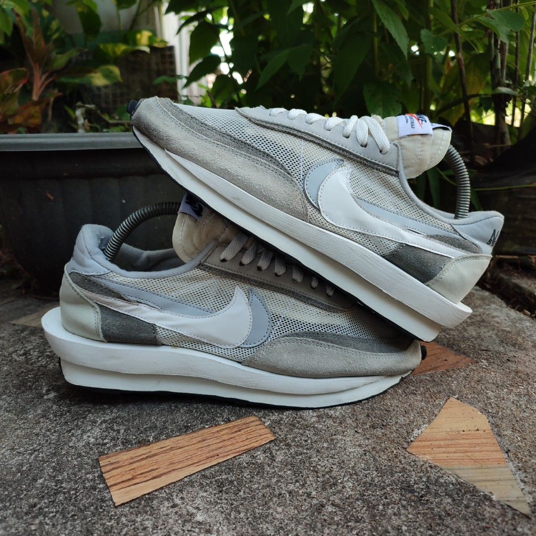 ld waffle sacai white grey