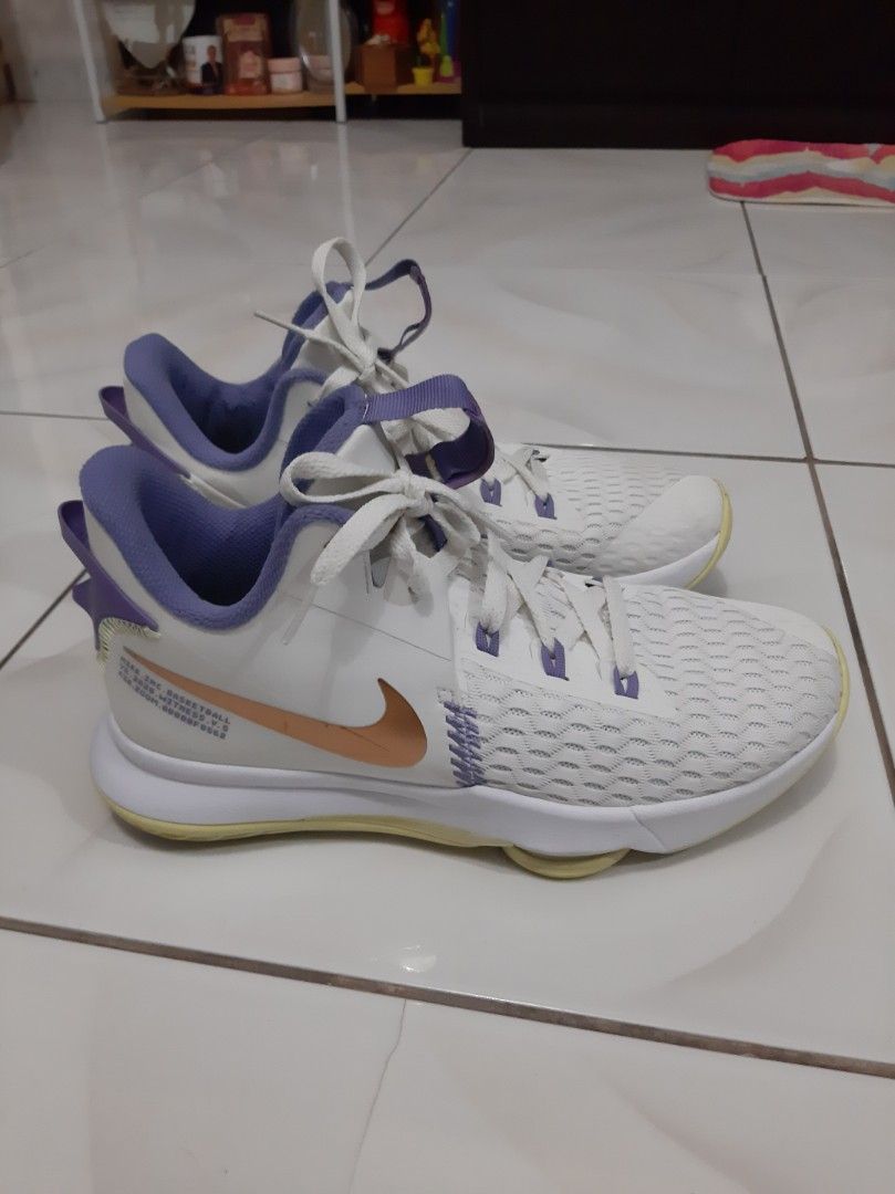 NEW Nike Lebron Witness 5 Shoes Lakers White Purple CQ9380 102 - SIZE 10  MENS