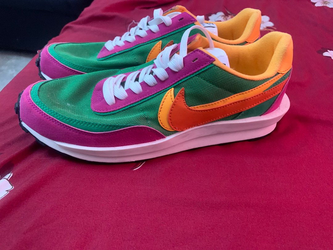 NIKE SACAI, Men's Fashion, Footwear, Sneakers on Carousell