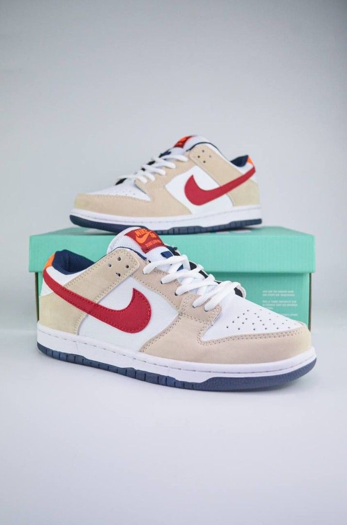 nike sb dunk low crimson
