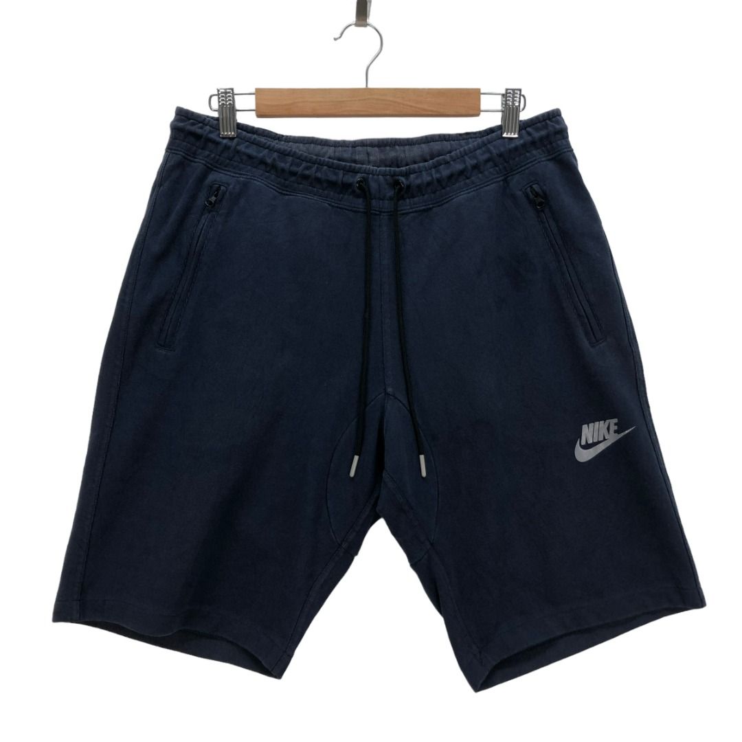 Nike xl top shorts waist size