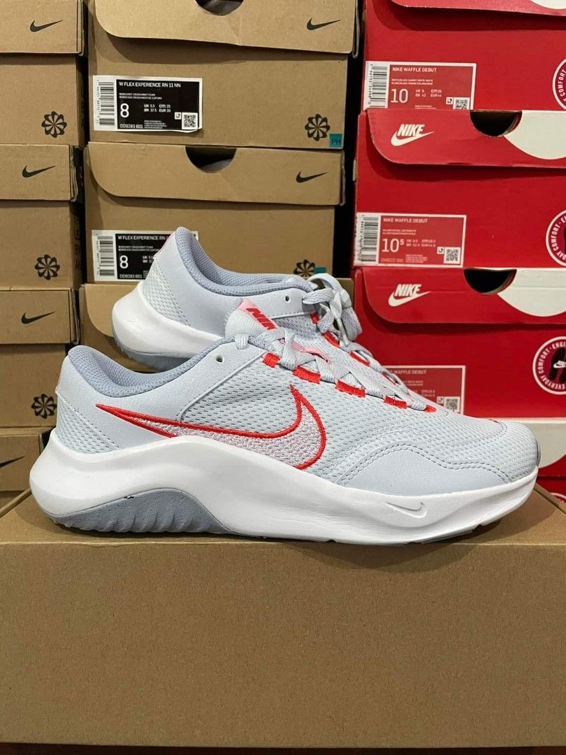 Nike Women Legend Essential Men US 8.5 CM 25.5 Women s