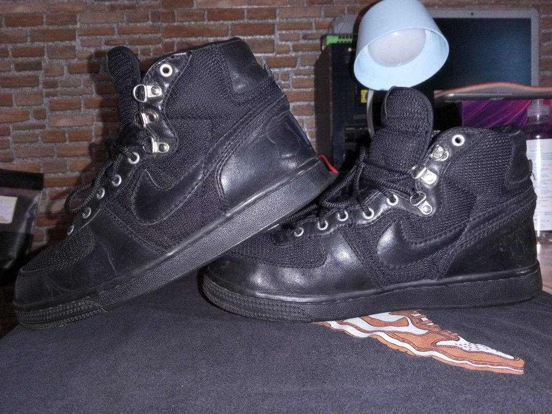 Nike Zoom SWAT Terminator High Triple Black 5,800 only, Men's Fashion ...