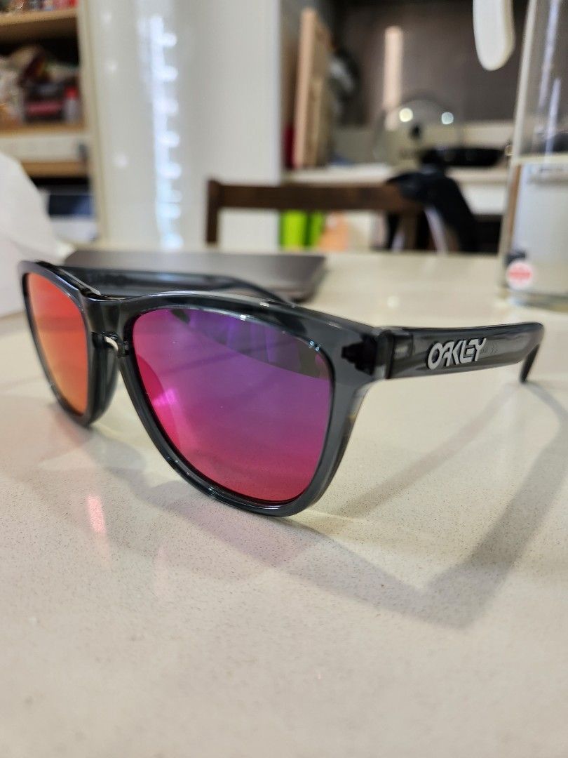 Oakley frogskins crystal black red iridium online