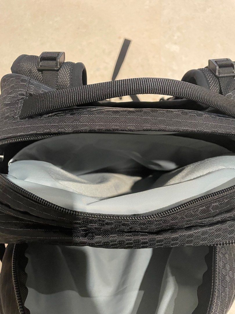 Osprey Tropos 34l backpack onebag, Men's Fashion, Bags, Backpacks on