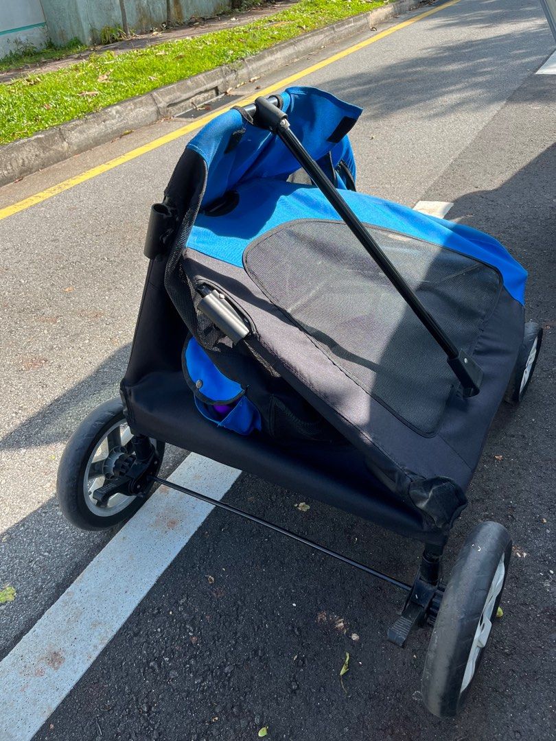 Pet Gear Stroller, Pet Supplies, Homes & Other Pet Accessories on Carousell