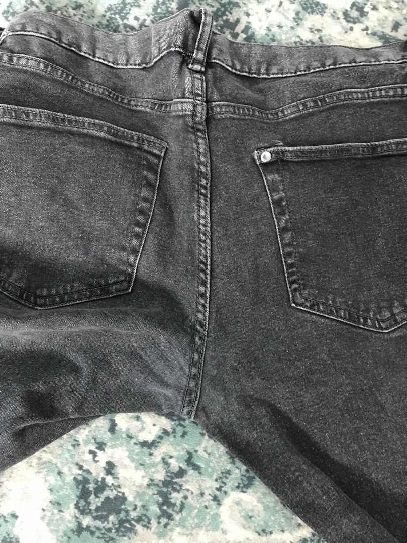 H&m size clearance 33 jeans