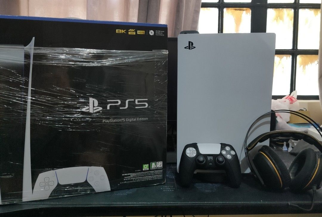 PS5 DIGITAL EDITION on Carousell