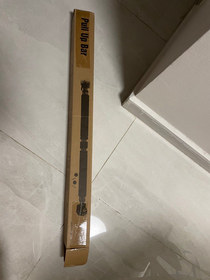 Pull up bar (Category: Other Sports Equipment and Supplies) located in Singapore. Submitted by chapalangmixture (Listing ID 1234935953, Image 1). Description: BNIB Pull-up. Extendable from 60-100cm .