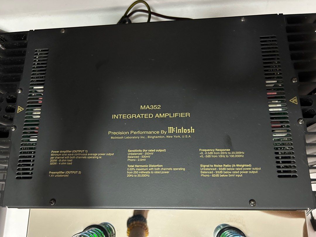 Reference powerhouse McIntosh tube and solid state Integrated Stereo