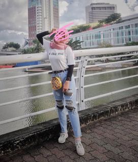 (Category: ) located in . Submitted by mayangtir (Listing ID 1234840673, Image 1). Description: .