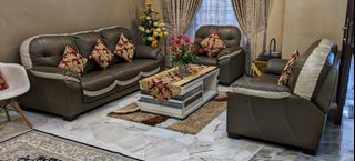 (Category: ) located in . Submitted by caliphz (Listing ID 1234953406, Image 1). Description: .