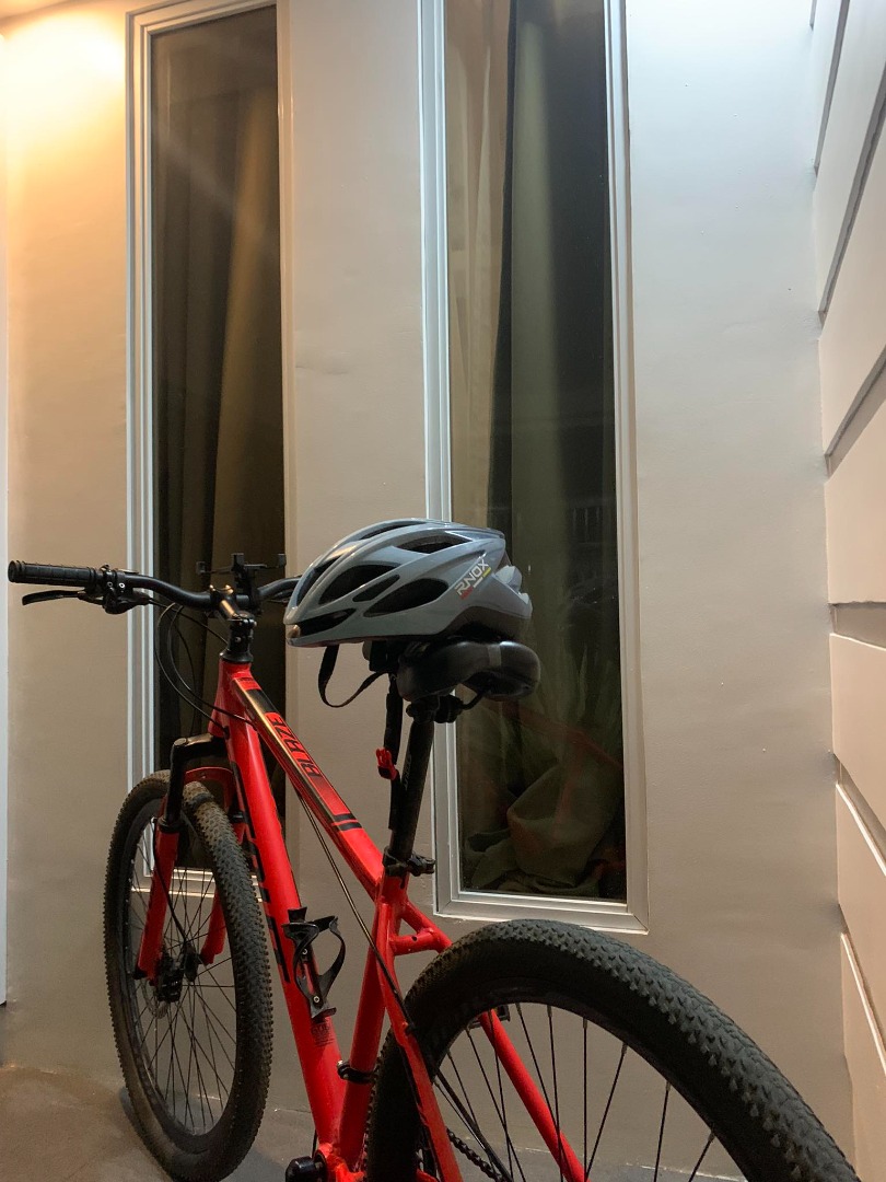 Stout Blaze 27.5 MTB. hydrolic brakes
