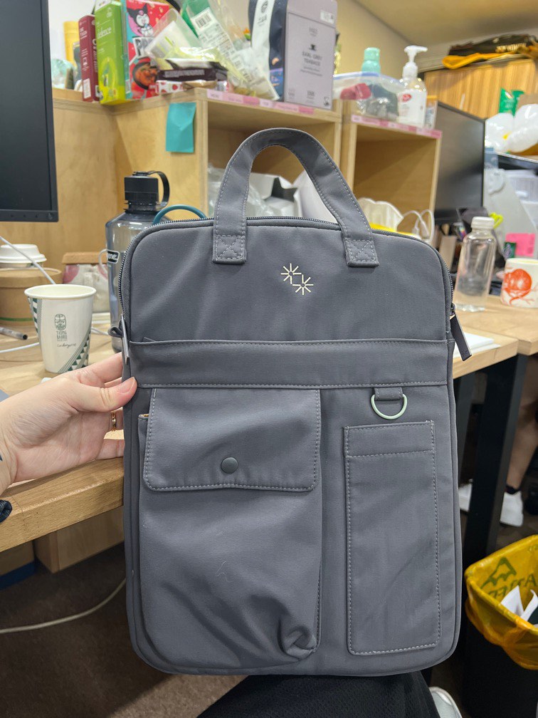 The paper new arrivals bunny laptop bag