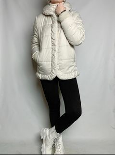 AVAILABLE - Winter jacket, Travel jacket, Puffer jacket • Please read first the description below