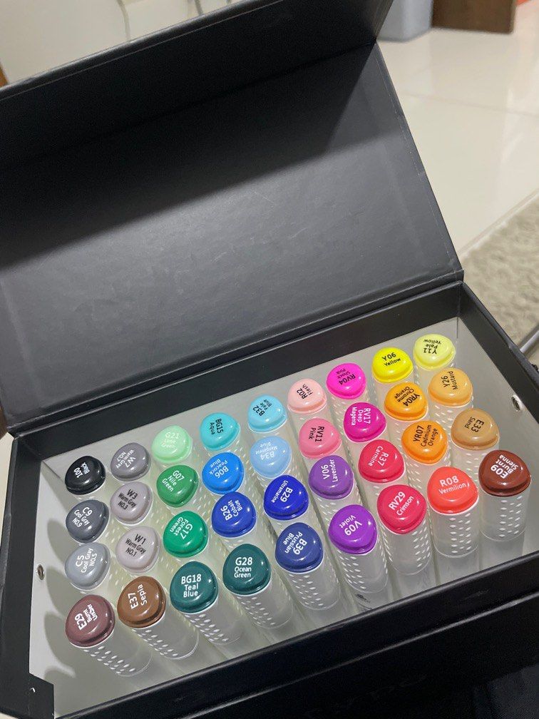 Typo Artists Marker New, Hobbies & Toys, Stationery & Craft, Art