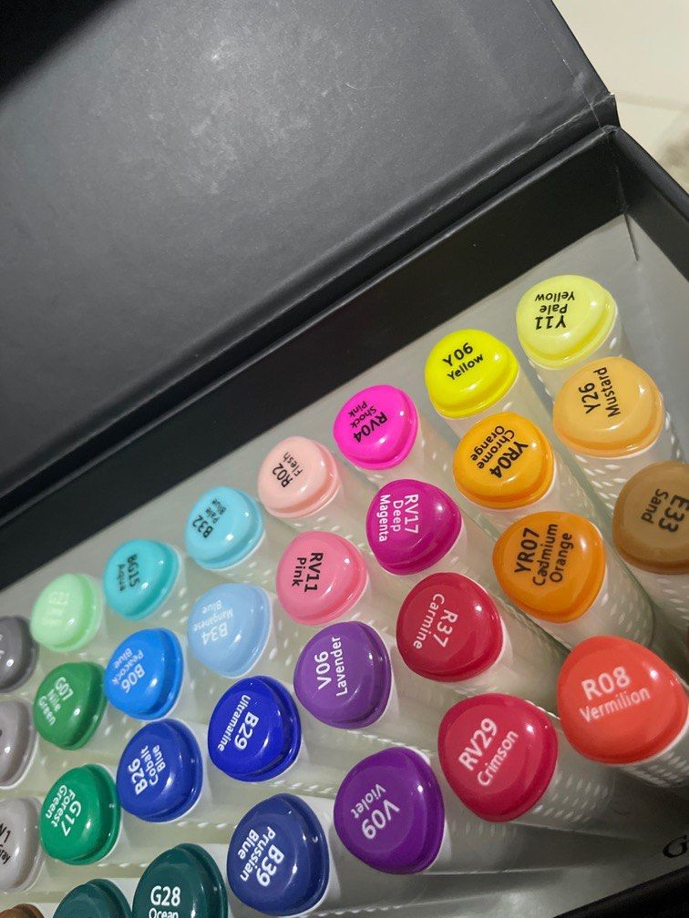 Typo Artists Marker New, Hobbies & Toys, Stationery & Craft, Art