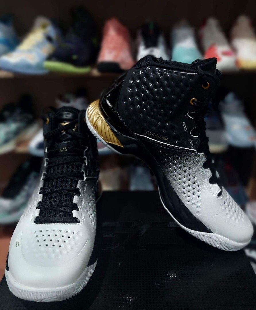 Under armour curry cheap 1 mvp