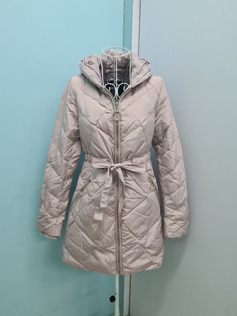 Universal traveller winter coat on sale