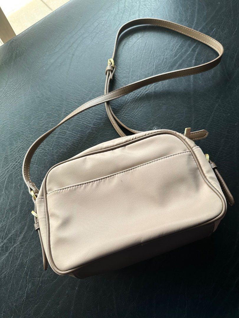 US Polo Assn Sling Crossbody Bag, Women's Fashion, Bags & Wallets