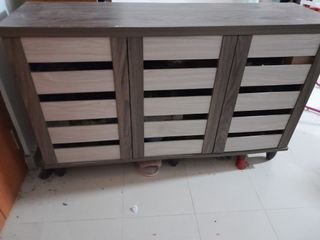 (Category: ) located in . Submitted by ling_en (Listing ID 1234912734, Image 1). Description: .