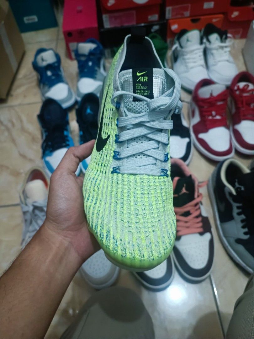 Vapormax flyknit sale fake