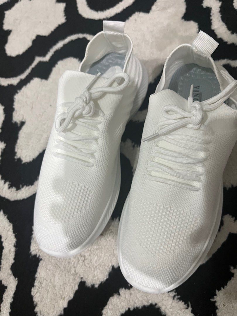 Vincci white shoes sale
