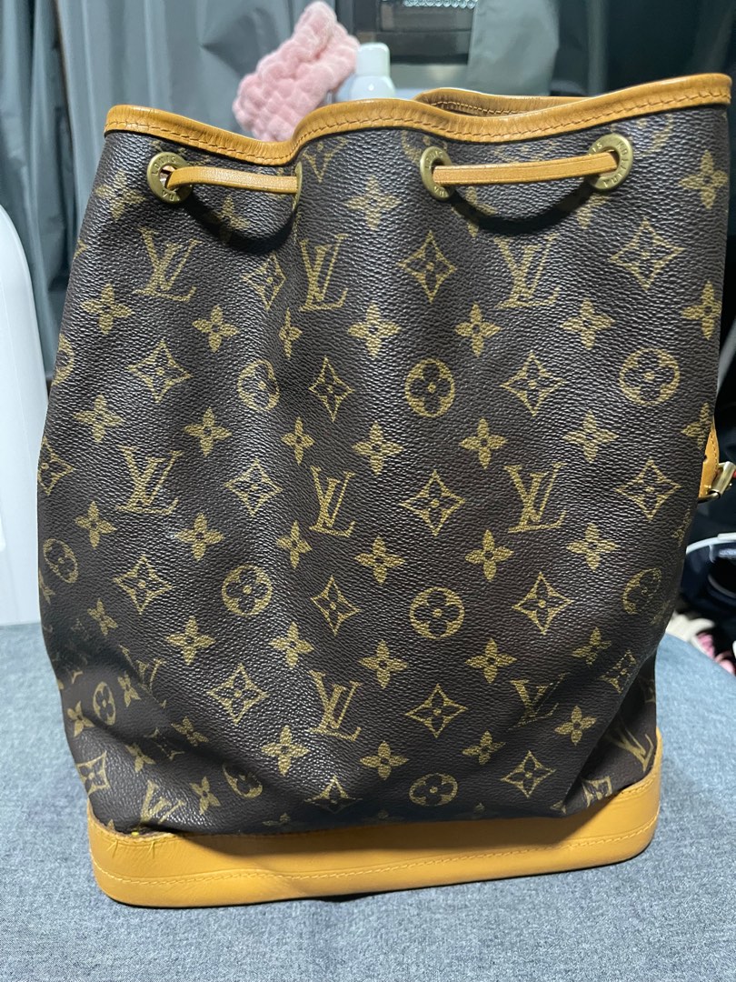 Authentic LV Monogram Canvas Noe PM Bucket Bag, Luxury, Bags & Wallets on  Carousell